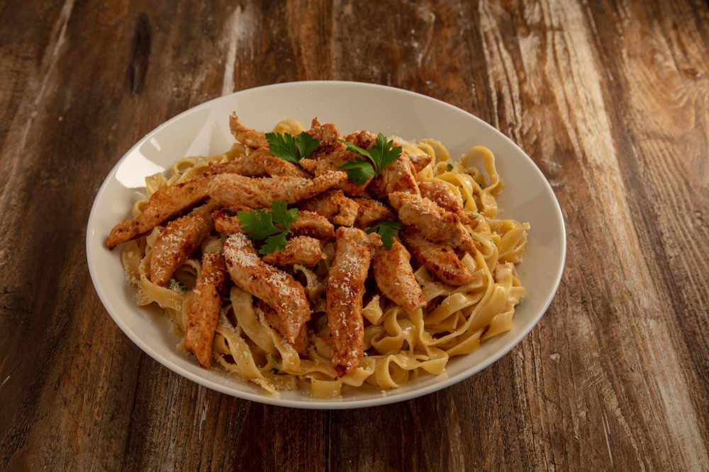 Fettucini alfredo chicken