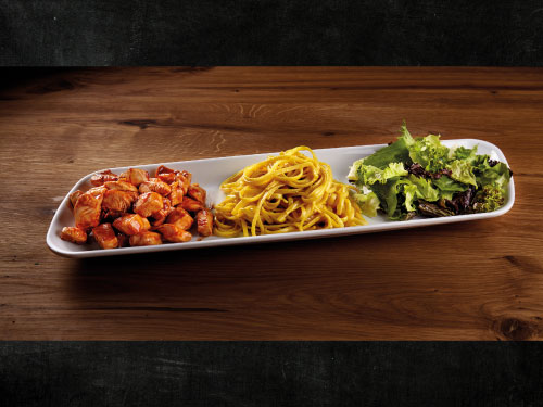 Soya Soslu Tavuk & Makarna Ve Salata